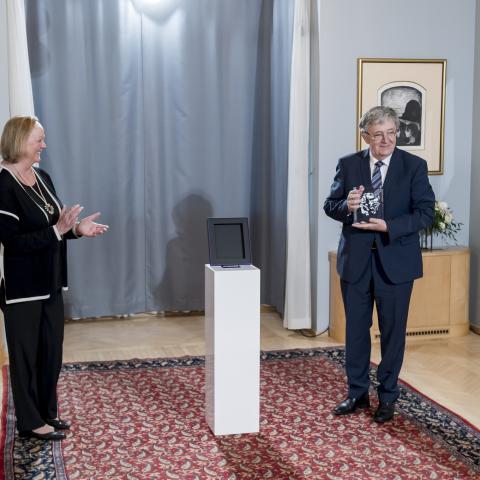 Abel laureate2021 László Lovász is awarded the Abel Prize by Ambassador Trine Skymoen in Budapest, Hungary. 
